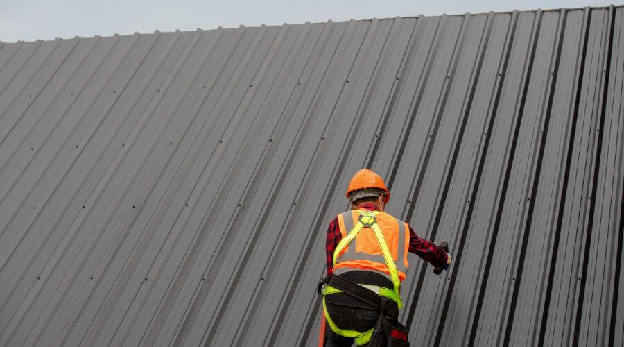 Professional metal roof installation services in Parkersburg, WV